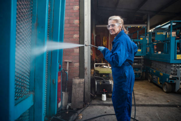 Best Garage Pressure Washing  in Level Plains, AL